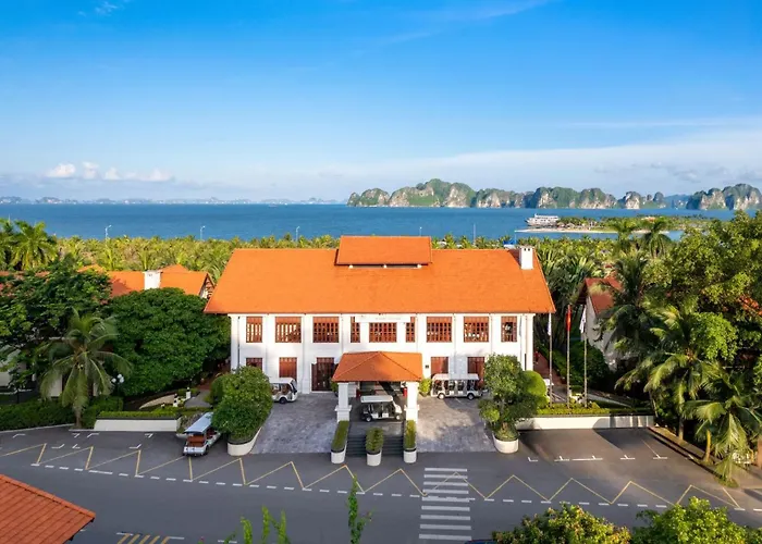 Tuan Chau Khu nghỉ mát Hạ Long