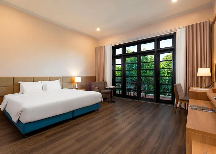 Resort Tuan Chau 4*