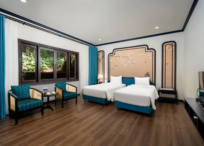 Tuan Chau Khu nghỉ mát 4*
