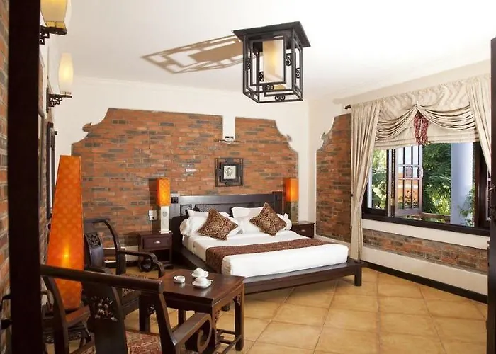 Khu nghỉ mát Tuan Chau 4*