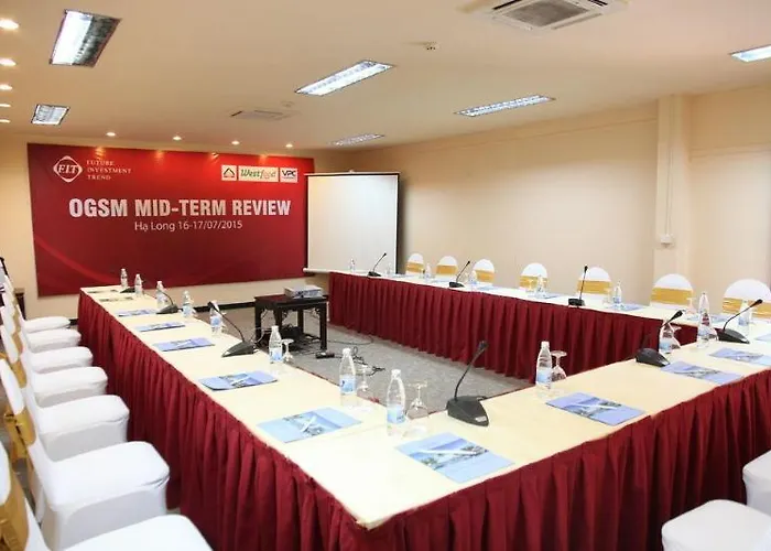 Tuan Chau 4* Hạ Long